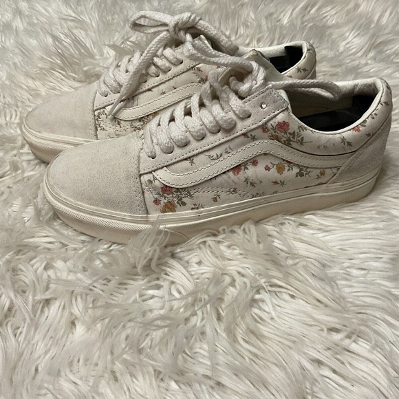 Vans Women's Floral Cream Sneakers - Picture 1 of 8